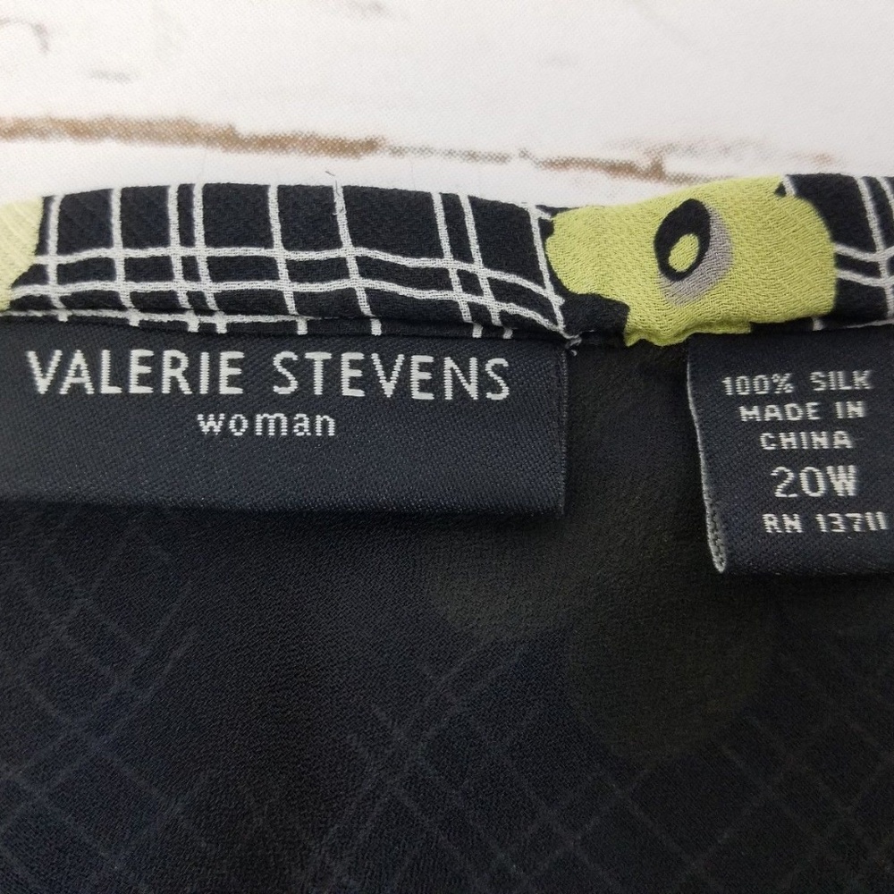 Valerie Stevens Womens Skirt 20W 100% Silk Floral - Picture 4 of 4